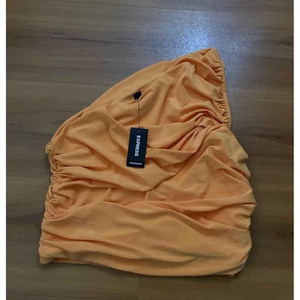 Womens NWT Express One Shoulder Ruched Orange Top Shirt - Picture 2 of 6